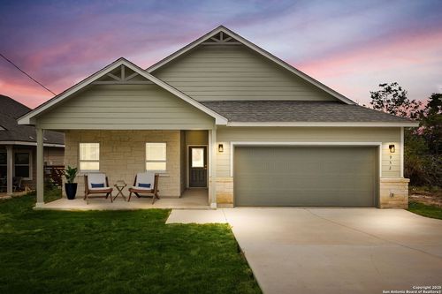 952 Rimrock Cv, Spring Branch, TX, 78070-5567 | Card Image