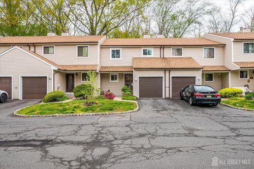 12 Tulip Ct, Edison, NJ, 08820-4314 | Card Image