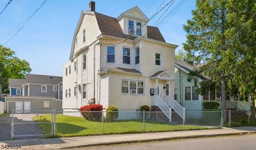 85 Franklin Ter, Irvington, NJ, 07111-1588 | Card Image
