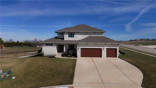 13226 Switchgrass Ct, Kearney, MO, 64060-7351 | Card Image