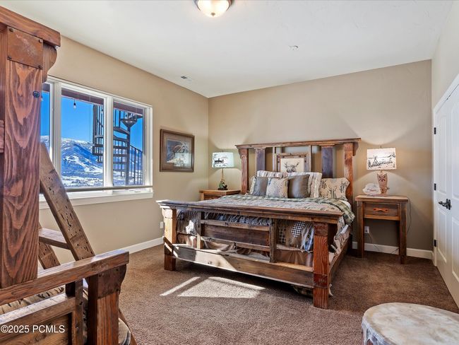 5932 E Big Horn Pkwy, Home with 7 bedrooms, 6 bathrooms and null parking in Eden UT | Image 49