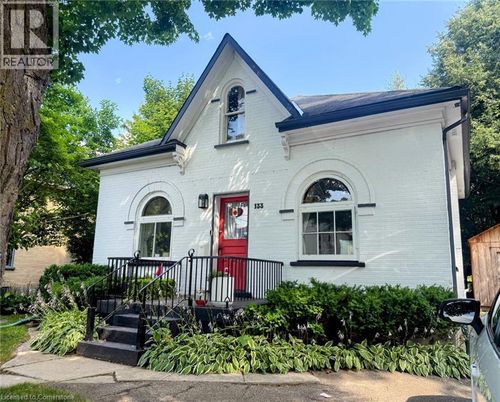 133 David St, Kitchener, ON, N2G1Y1 | Card Image