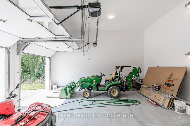 1749 Tiny Beaches Rd S, House other with 5 bedrooms, 3 bathrooms and 6 parking in Tiny ON | Image 30