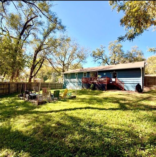 7833 Lathrop Ct, Kansas City, KS, 66109-1632 | Card Image