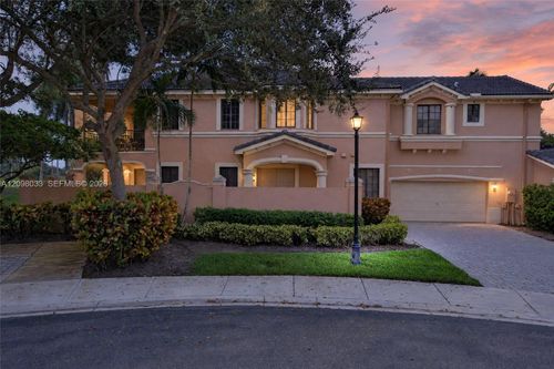 1-18-2737 Center Court Dr, Weston, FL, 33332-1854 | Card Image