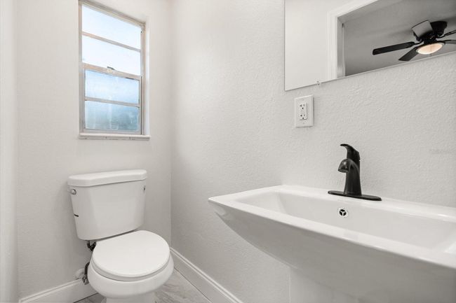 Master Bath | Image 16