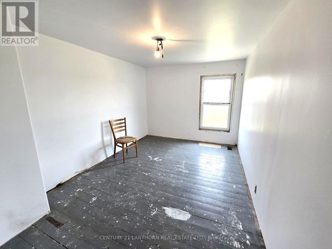 4893 Old Highway 2 Highway, Home with 4 bedrooms, 2 bathrooms and 9 parking in Belleville (Belleville Ward) ON | Image 40