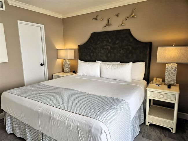 Bedroom | Image 11