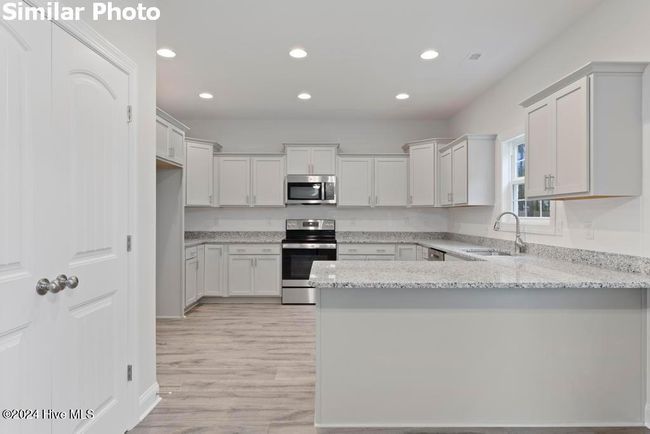 707 Ellabond St, House other with 4 bedrooms, 3 bathrooms and 2 parking in Sneads Ferry NC | Image 18