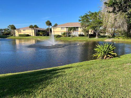 1533 Se Royal Green Cir, Port St. Lucie, FL, 34952-4668 | Card Image