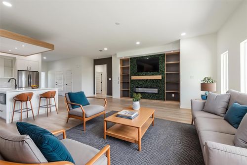 1304 Sailfish Dr, Bay City, TX, 77414-8320 | Card Image