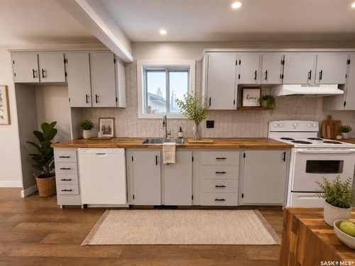 112 Jubilee Bay, Unity, SK, S0K4L0 | Card Image