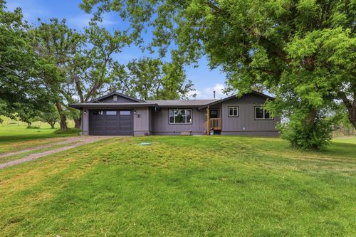 27108 E Blanchard Loop Rd, Newport, WA, 99156-9450 | Card Image