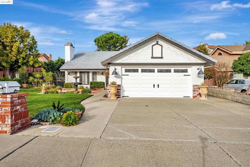 790 Britannia Dr, Vallejo, CA, 94591-7029 | Card Image