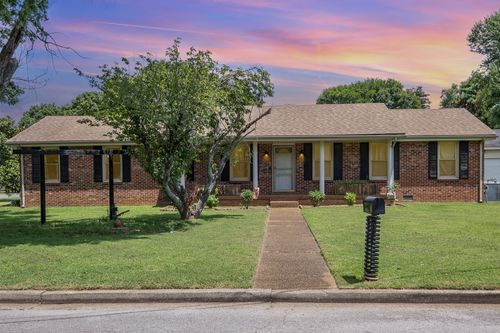 124 Chevy Chase Trl, Smyrna, TN, 37167-3104 | Card Image