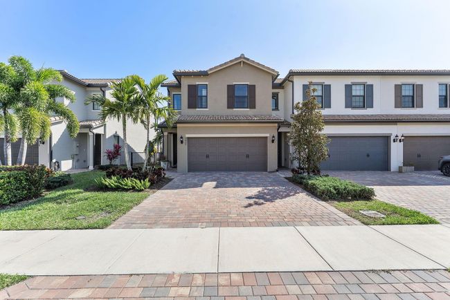 4822 Jumping Way, Condo with 3 bedrooms, 3 bathrooms and null parking in Lake Worth FL | Image 37