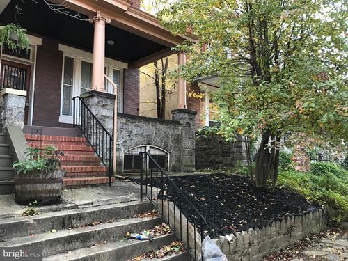 313 E 33rd St, BALTIMORE, MD, 21218-3431 | Card Image