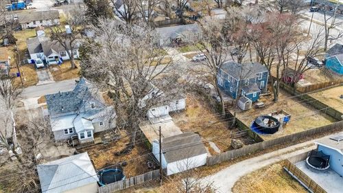 121 N Blake St, Olathe, KS, 66061-3725 | Card Image