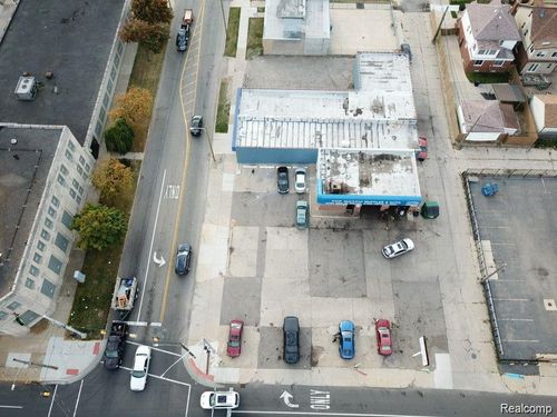 10010 Puritan St, Detroit, MI, 48238-1034 | Card Image