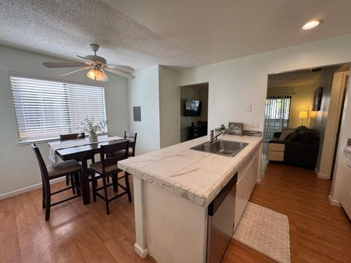 unit-6-600 Del Verde Cir, Sacramento, CA, 95833-3049 | Card Image