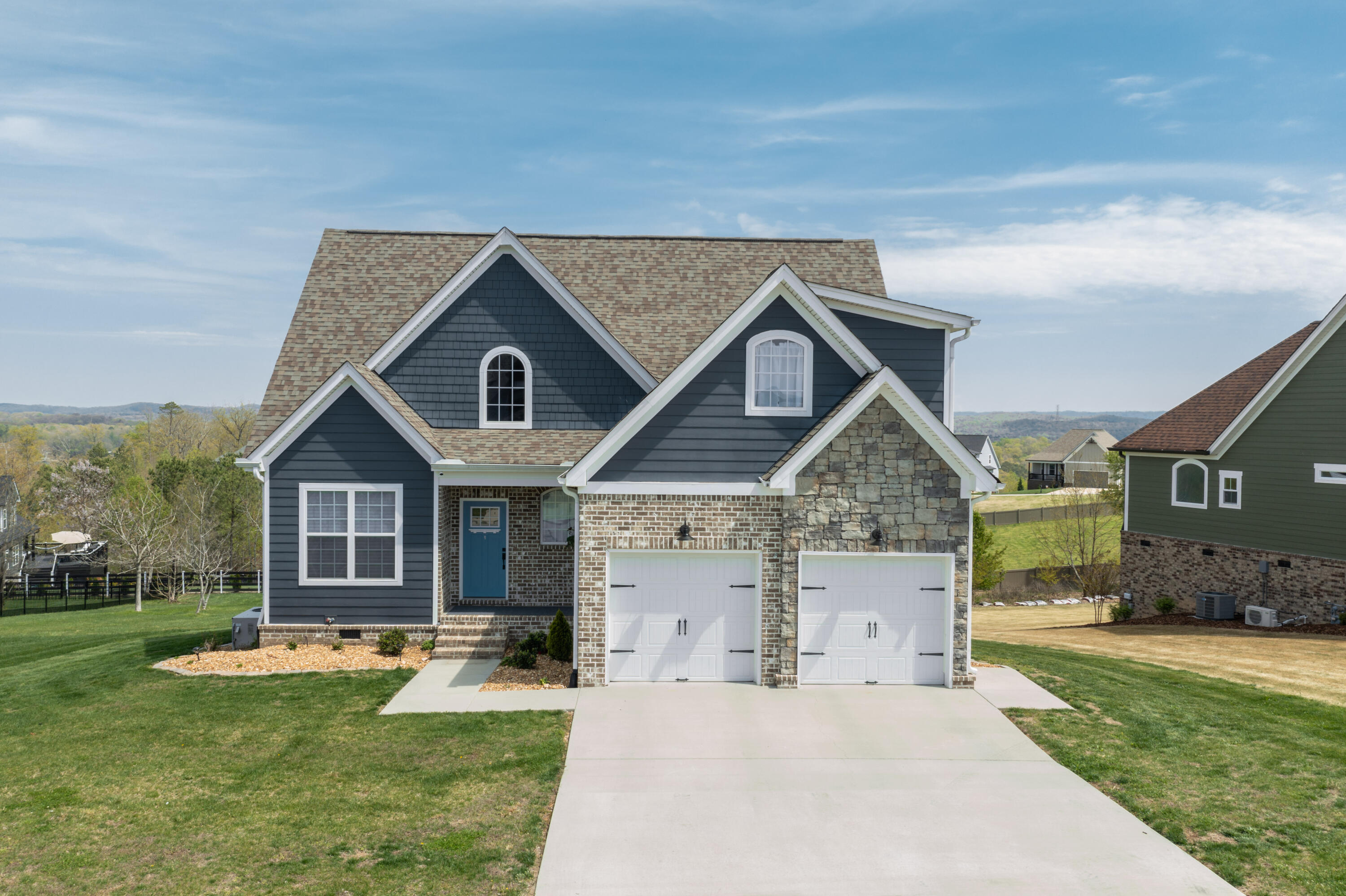 High River Dr, Soddy Daisy, TN 37379