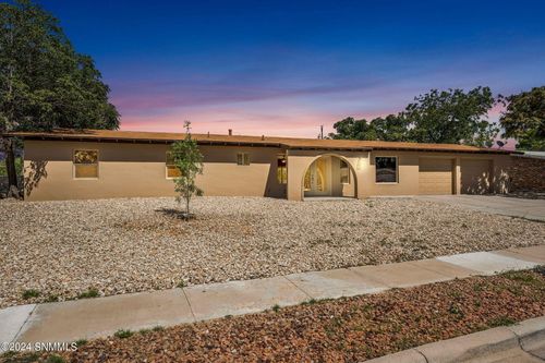 2726 Topley Avenue, Las Cruces, NM, 88005 | Card Image