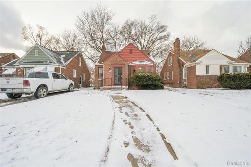 19489 San Juan Dr, Detroit, MI, 48221-1701 | Card Image