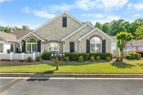 92 Fudora Cir, Simpsonville, SC, 29681-5674 | Card Image