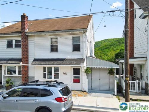 413 South Ave, Jim Thorpe, PA, 18229-1229 | Card Image
