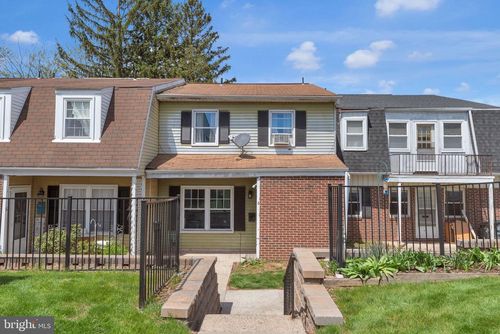 6 Reliance Ct, TELFORD, PA, 18969-1214 | Card Image
