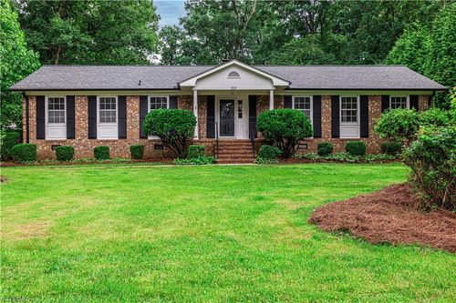 5014 Edinborough Rd, Greensboro, NC, 27406-8325 | Card Image
