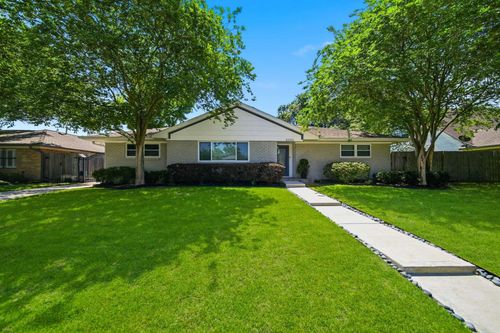 10211 Cliffwood Dr, Houston, TX, 77035-3607 | Card Image