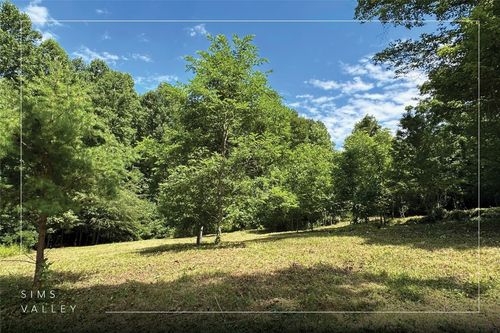 76 Sunny Ridge Ln, Glenville, NC, 28736 | Card Image