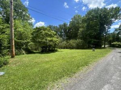 521 Shady Acres Dr, Hardy, VA, 24101-5611 | Card Image