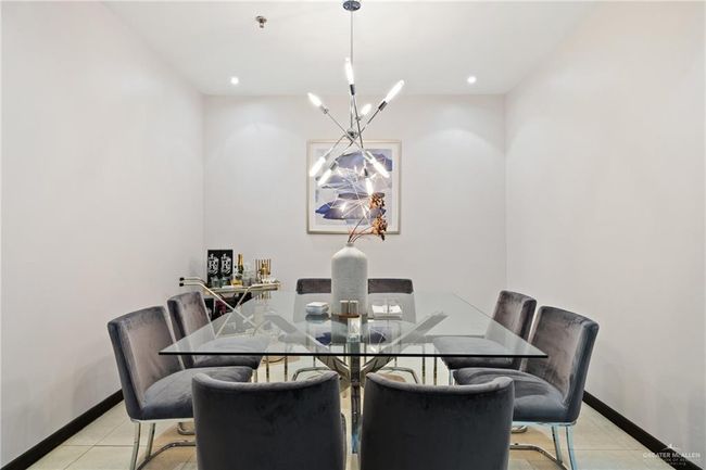 UNIT-203 - 813 Travis St, Condo with 3 bedrooms, 2 bathrooms and null parking in Mission TX | Image 10