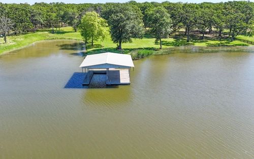9501 Oakwood Rd, Quinlan, TX, 75474-4137 | Card Image