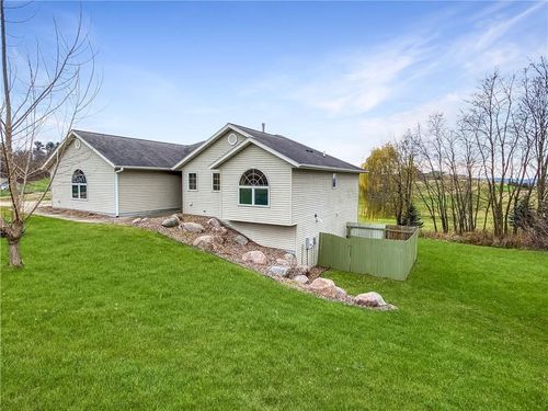 1421 Valley Estates Road, Mondovi, WI, 54755 | Card Image