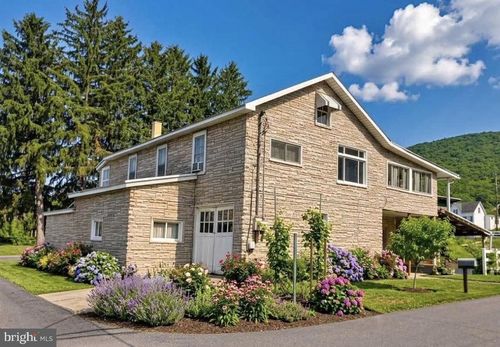 298 E Plane St, ASHLAND, PA, 17921-9432 | Card Image