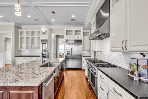 4702 Lido Ln, Houston, TX, 77092-4321 | Card Image