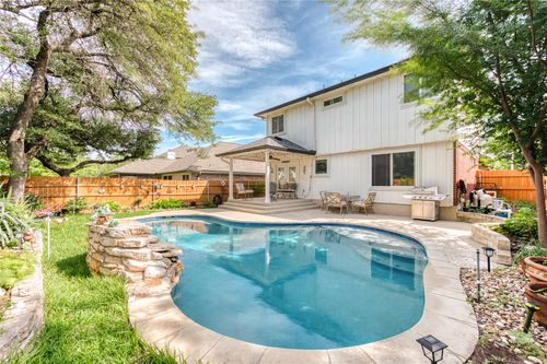 8325 Osborne Dr, Austin, TX, 78729-3773 | Card Image