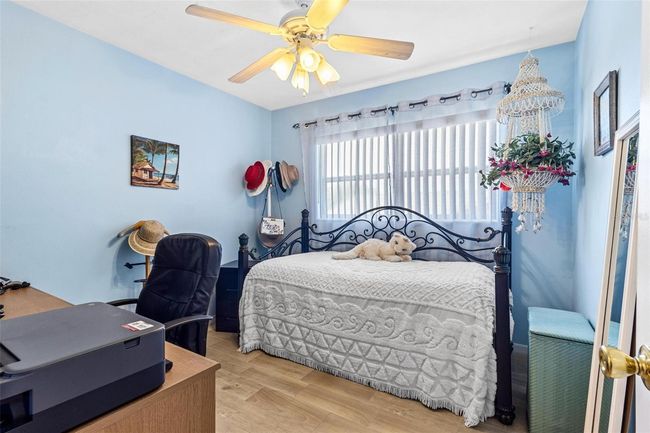 Guest Bedroom | Image 19