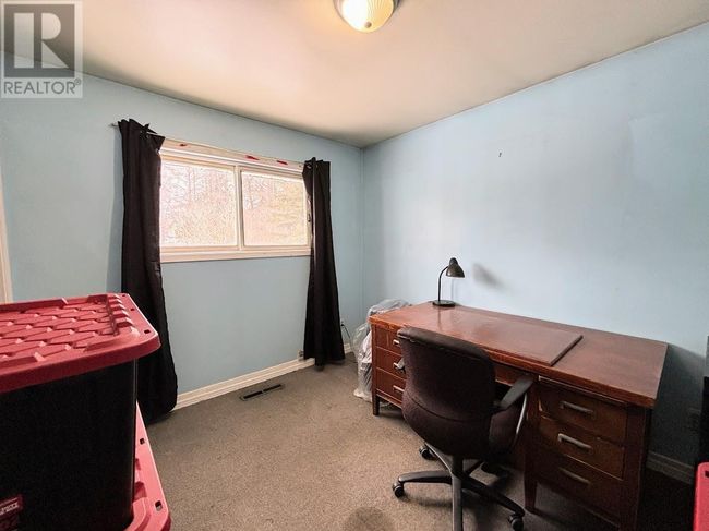 68 Neebig Ave, Home with 3 bedrooms, 2 bathrooms and null parking in Manitouwadge ON | Image 16