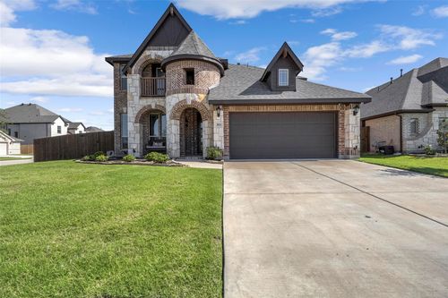 303 Hidden Cove Dr, Ponder, TX, 76259-1106 | Card Image
