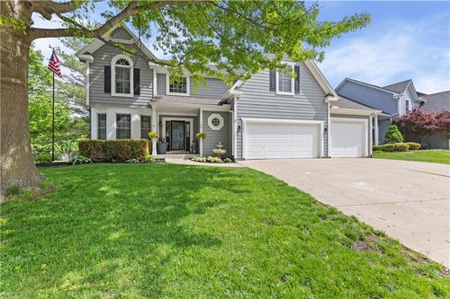 15964 160th Ter, Olathe, KS, 66062-3180 | Card Image