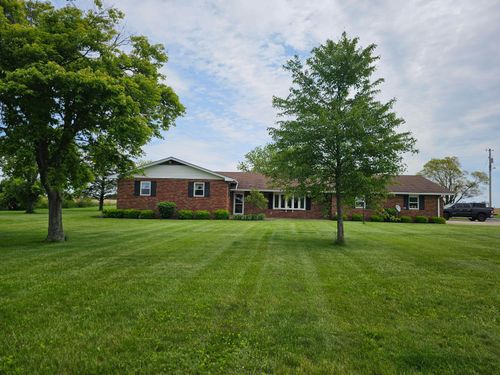 7850 State Route 38 Ne, Bloomingburg, OH, 43106-9764 | Card Image