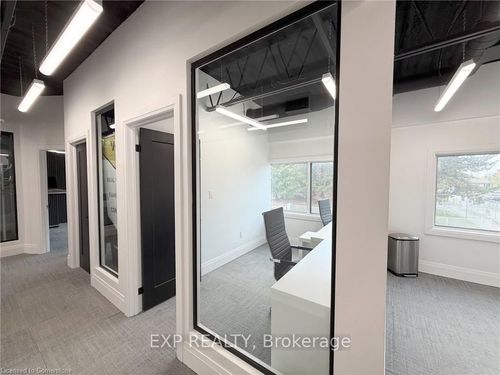 156 Parkdale Ave N, Hamilton, ON, L8H5X2 | Card Image