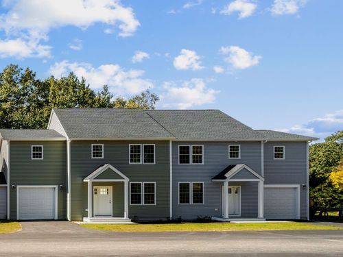205 Winding Hollow Rd, Groton, CT, 06340-6240 | Card Image