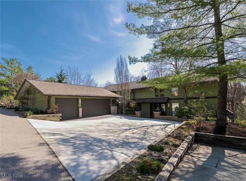 57-6794 Walter Waite Ct S, Brecksville, OH, 44141-2479 | Card Image