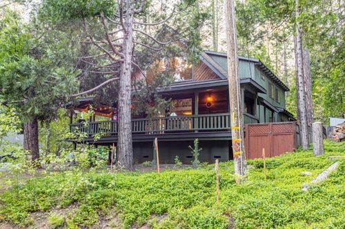 1660 Pine Dr, Arnold, CA, 95223-9564 | Card Image