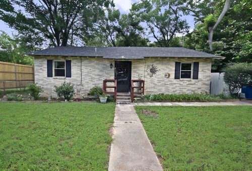 411 N Winnsboro St, Quitman, TX, 75783-2138 | Card Image